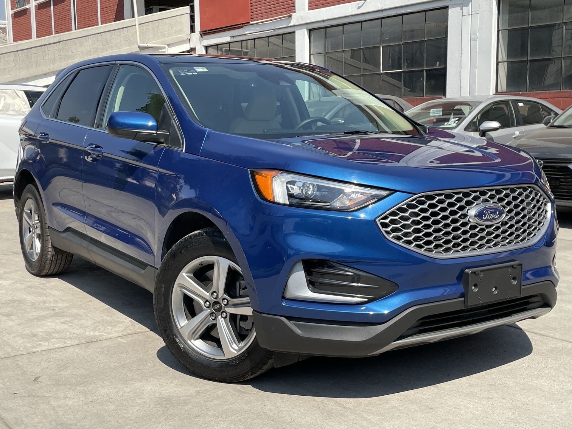 Edge 2024 SEL PLUS AWD en promoción de aniversario Autocom