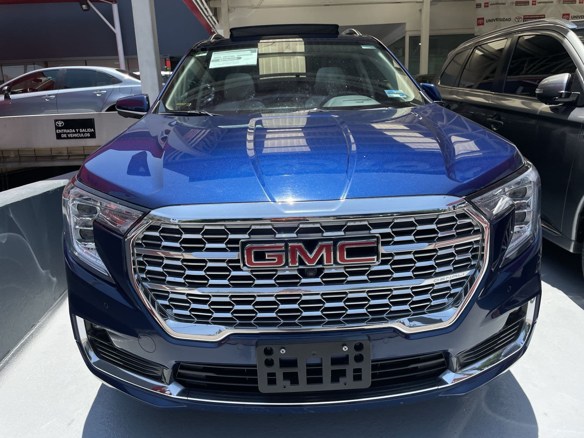 Terrain 2023 DENALI D en promoción de aniversario Autocom