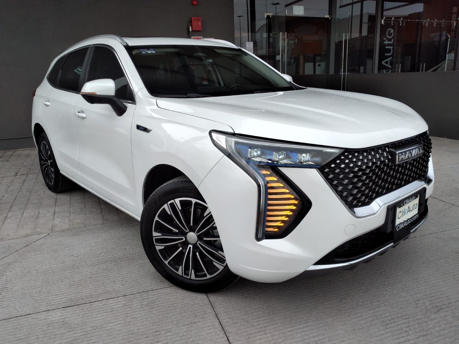 Haval Jolion 2024 HIBRIDA LUXURY en promoción de aniversario Autocom
