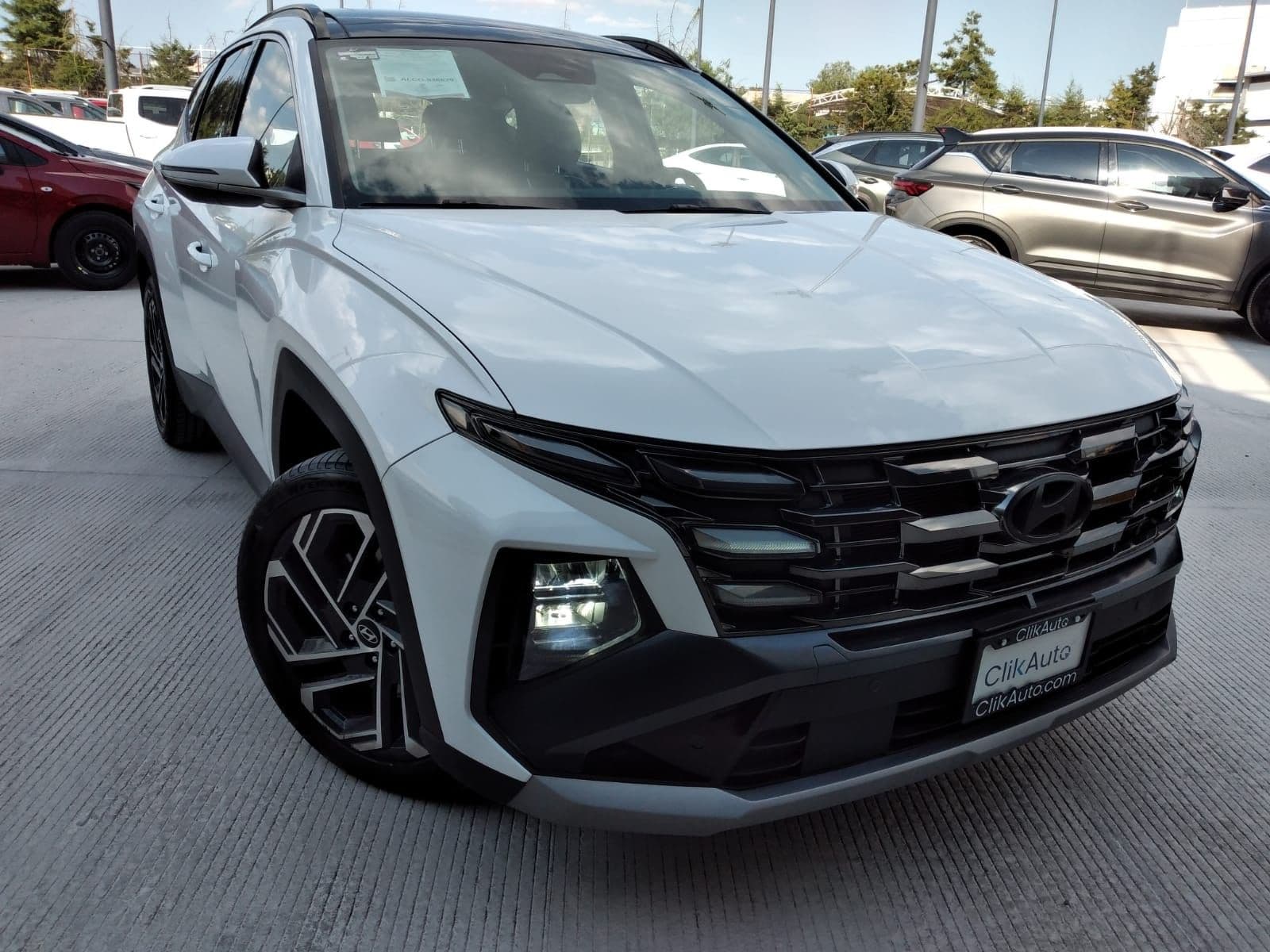 Tucson 2025 LIMITED TECH en promoción de aniversario Autocom